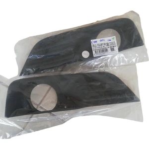 Ford Focus 2005-2008 Uyumlu Sis Far Çerçevesi Sag Sol Sisli Takım