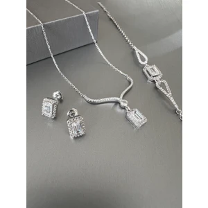 Zeta Jewel Baget Taşlı Üçlü Set (Kolye-Küpe-Bileklik)