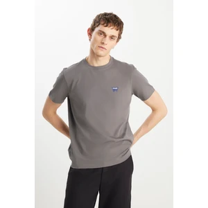 %100 Pamuk Regular Fit Normal Kesim Minimal Logo Antrasit Tişört