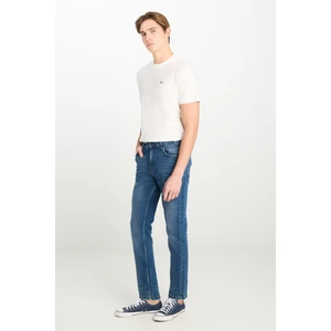 Austin Regular Tapered Fit Daralan Kesim Mavi Pamuklu Esnek Jean Denim Pantolon