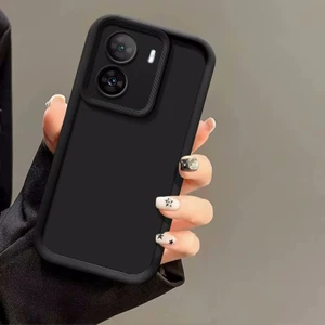 M.tk moveteck Xiaomi Poco X7 Pro Kılıf Lansman Silikon Yumuşak Renkli Kamera Korumalı Çıkıntılı Kalın Kenarlı Coffe