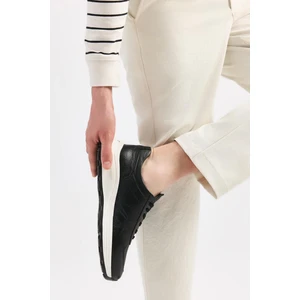 Yaya By Hotiç Hakiki Deri Siyah Erkek Spor Ayakkabı