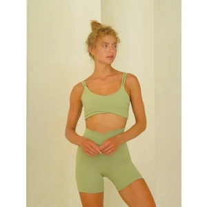 Paria Çapraz Detay Kısa Çağla Şort