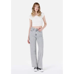 Regular Fit Yüksel Bel Geniş Paça Kadın Gri Jean Pantolon