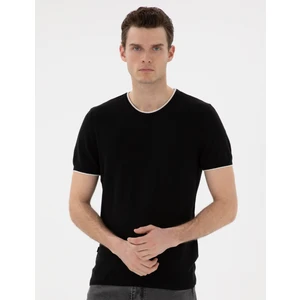 Pierre Cardin Erkek Siyah Slim Fit Bisiklet Yaka Triko Tişört 50307401-VR046