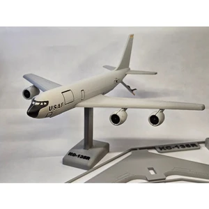 Forge Triverse KC135 Uçak Model Kiti