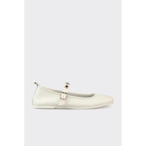 Ekru Deri Kadın Günlük Ayakkabı