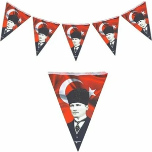 Atatürk Türk Bayrağı Üçgen Flama Kutlama Seti