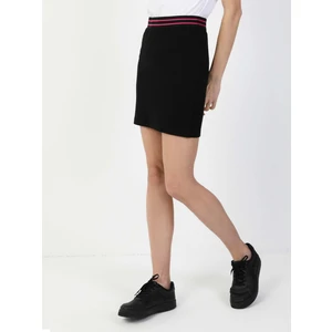Slim Fit   Kadın Siyah Etek