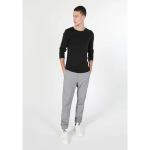 Slim Fit Yuvarlak Yaka Düz Erkek Siyah Uzun Kol Tişört