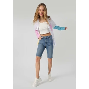 Yüksek Bel Slim Straight Fit Düz Paça Mavi Kadın Şort CL1063580
