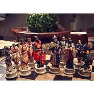 Magnet Depo Osmanlı-Ingiliz Temalı Lüks Santranç  Figürleri Orta Boy Şah 8 cm (Sadece Figür)