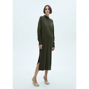 Yuvarlak Yakalı Triko Elbise