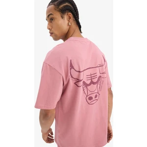 DeFactoFit NBA Chicago Bulls Boxy Fit Bisiklet Yaka Sırt Baskılı Kısa Kollu Tişört
