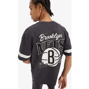 DeFactoFit NBA Brooklyn Nets Oversize Geniş Kalıp Bisiklet Yaka Sırt Baskılı Kısa Kollu Tişört E2183AX25SM