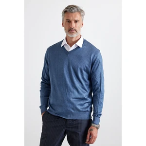 Erkek Büyük Beden Standart Fit Normal Kesim V Yaka Triko Kazak