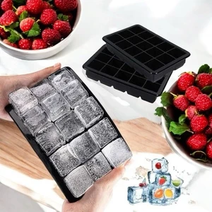 Silikon Küp Buz Kalıbı Gri/kırmızı  Buzluk 19X22CM (15 Bölmeli 3X3X3CM)