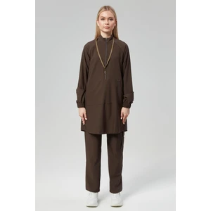Çatı Uniform Extreme Cool Modest - Premium Çift Yön Likralı Doktor Hemşire Forma Takımı Scrubs Üniforma Cerrahi Takım (Kadın), Acı Kahve