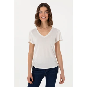 U.S. Polo Assn. Kadın Krem Tişört 50300758-VR071