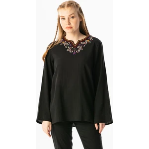 Büyük Beden Uzun Kol Şile Bezi Gökkuşağı Nakış Detaylı Yazlık Bluz Siyah Syh