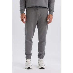 Jogger Eşofman Altı Standart Fit Basic Düz Beli Bağcıklı Lastikli Paça Cepli A6468AX24AU