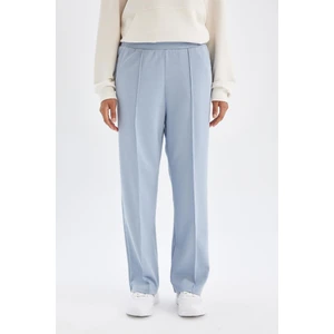 DeFactoFit Jogger Eşofman Altı Basic Düz Standart Fit Geniş Paça Skuba Dalgıç Kumaş A5628AX24AU