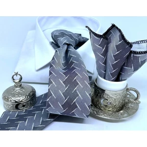 Dokuma Mendilli Kravat