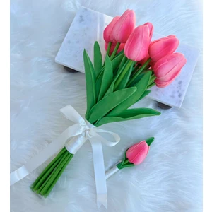 Jakaranda Design 13 Lü Yapay Islak Lale Buket’i ve Yaka Çiçeği Gerçeksi Doku