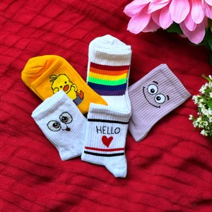 5 Li Renkli Eğlenceli Kolej Çorap Seti