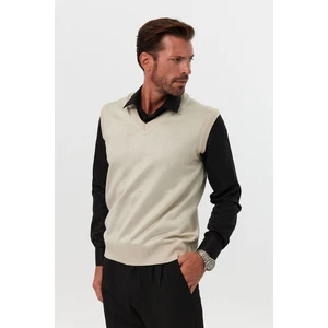 Erkek Standart Fit Normal Kesim Kolsuz Triko Süveter