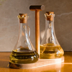 Borosilikat Cam Akasya Ahşap Standlı Yağdanlık ve Sirkelik Seti 2 Adet 250 ml
