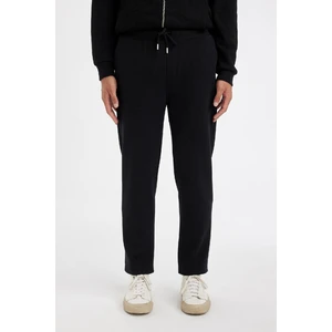 Eşofman Altı Slim Fit Dar Kesim Beli Bağcıklı Cepli Düz Paça D6092AX24AU