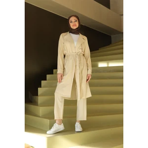 Ay Parça Detaylı Takım Bej