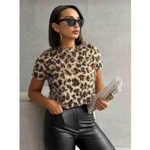 Kadin Leopar Pullu Püsküllü Dokuma T-Shirt