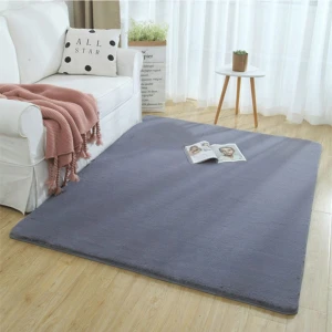 Saraz Halı Yumuşak Puffy Peluş Halı Beyaz