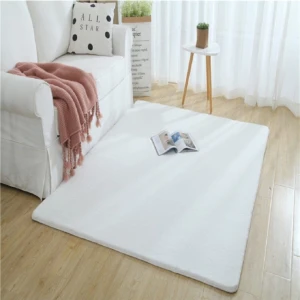 Saraz Halı Yumuşak Puffy Peluş Halı Beyaz