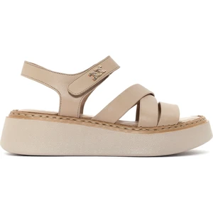 Kadın Bej Bilekten Bağlamalı Kalın Tabanlı Deri Comfort Sandalet 25SFD342718