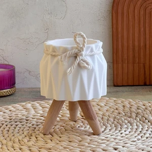 Serengeti Home Ahşap Ayaklı El Yapımı İskandinav Tarz Beyaz Beton Saksı- Tekli Minimal Dekoratif Saksı (15 Cm)