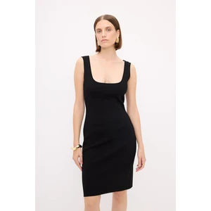 Moda Tutkusu Kolsuz Triko Elbise