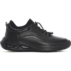 Erkek Siyah Bağcıklı Kalın Tabanlı Deri Sneaker 25SFD641018