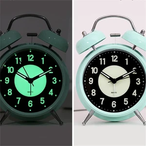 Fosforlu ve Işıklı Çalar Saat Ev Ofis Aksesuar Nostaljik Masa Saat