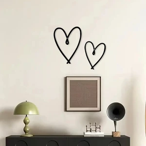 ❤️ Siyah Ahşap Kalp Duvar Dekorasyonu – Şık ve Modern Tasarım ❤️