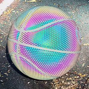 Reflektörlü Basketbol Topu Yüksek Li Hologramlı Gece Parlayan Basketbol Top
