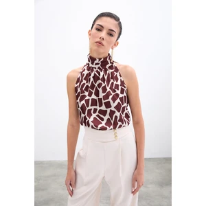 Boğazlı Kolsuz Bluz - Bej-Kahve