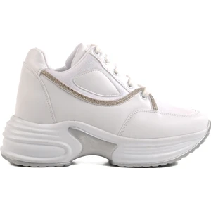 Beyaz Yüksek Taban Kadın Spor Ayakkabı 6031 Z