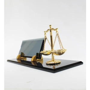 Art Online Avukat Krom Terazili Cam Masaüstü Isimlik Avukat Isimlik