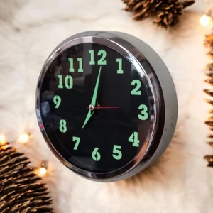 Fosforlu Gümüş Renkli Metal Mini Duvar Saati Çap 20  cm  Küçük Saat