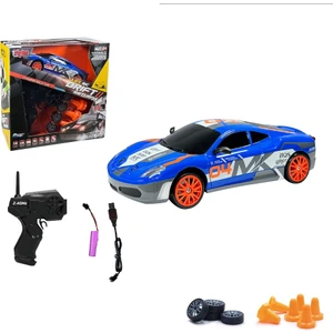 Uzaktan Kumandalı Full Fonksiyon 2.4g Şarjlı 1:24 Drift Arabası