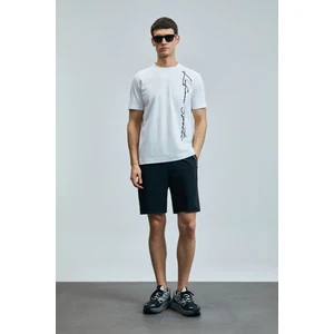Justın Modern Grafik T- Shirt Siyah