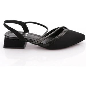 Dgn K588 Kadin Sivri Burun Silver Taşli Babet